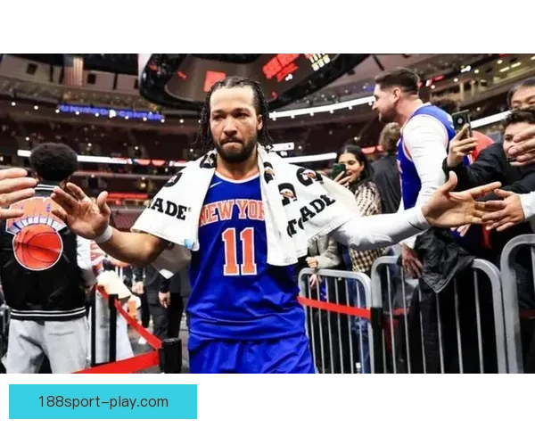 克努佩尔强调坚持比赛风格成功限制唐斯布伦森防守表现赢得关键胜利
