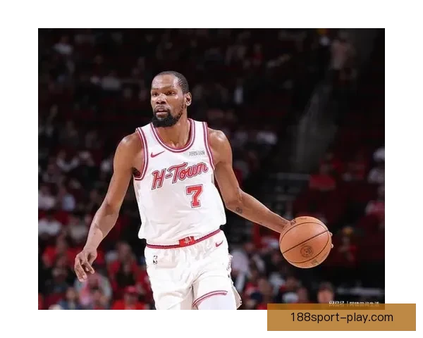 GG杰克逊批评裁判偏袒杜兰特 认为其轻易获得罚球过于离谱